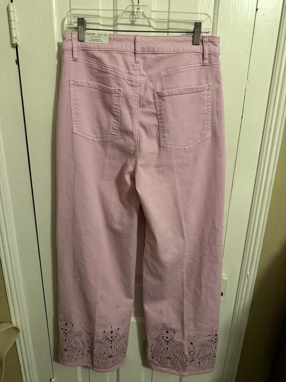 Chico's So Slimming High Rise Wide Leg Eyelet Jeans Lavender 1.5 US 10 - Picture 4 of 11
